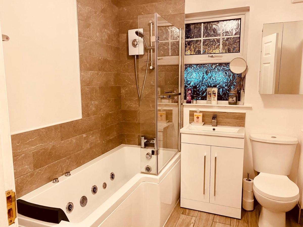 Waterside Star Villa Londonderry Bagian luar foto